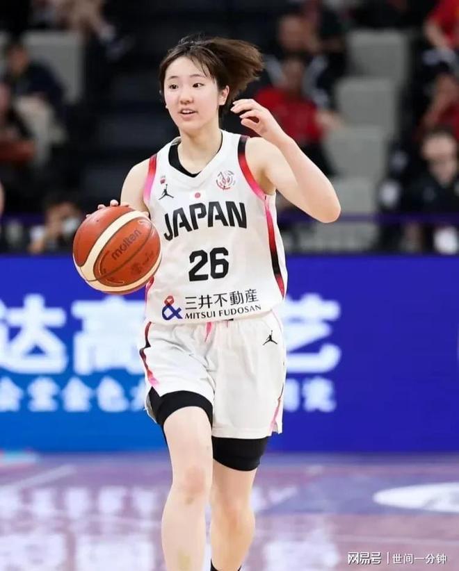 宫鲁鸣：国内篮球联赛水平不高，看完日本特点感觉不太好说的简单介绍
